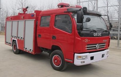 東風(fēng)多利卡消防車